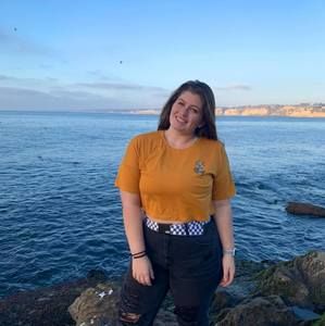 Meet your Posher, Sabrina